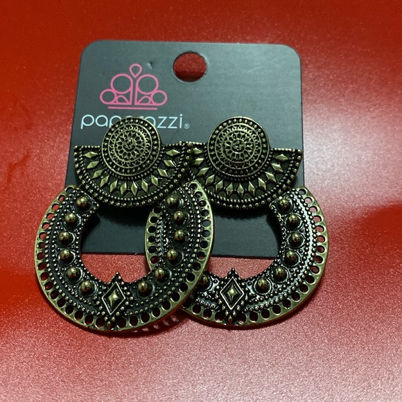 Texture Takeover - Picture 2 of 3